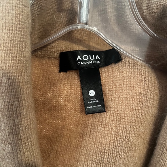 100% cashmere button-up sweater- XS - Picture 3 of 4